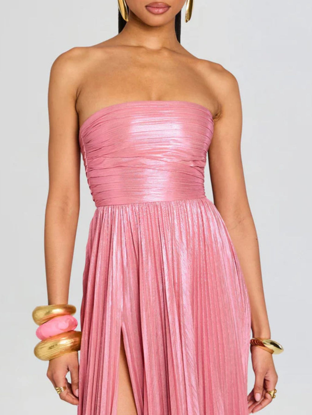 80c123b2-52e8-4fd9-8fdd-c335de9ddf3d-Max